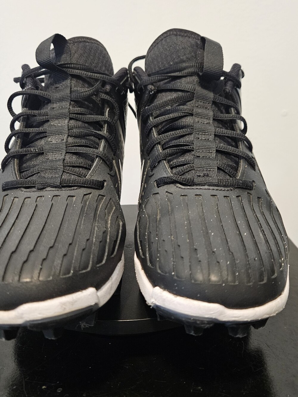Nike Alpha Menace Strong Football Cleats II5139-010 White /Black Mens SZ 9.5 - Picture 4 of 11